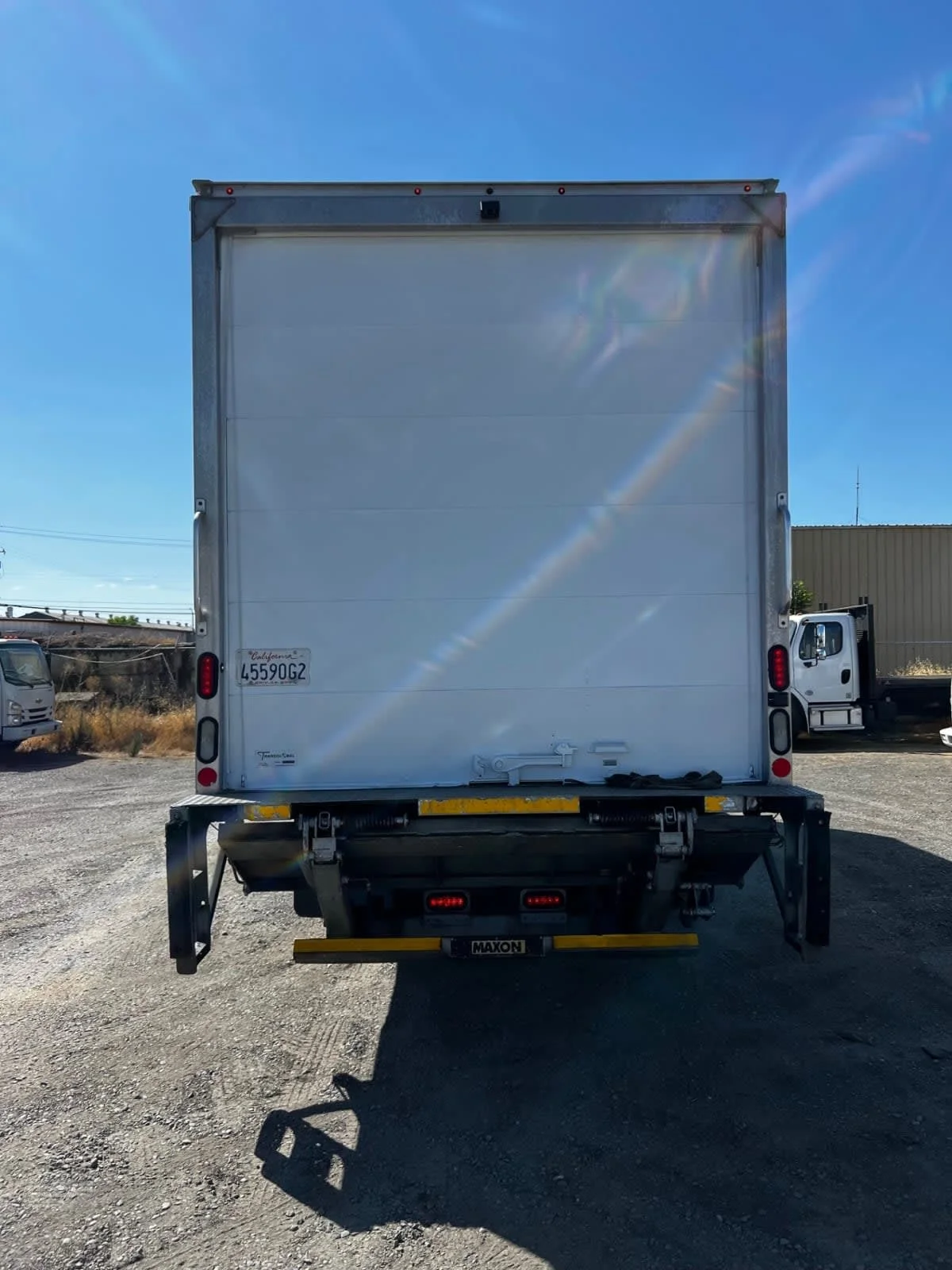 2018 International 4300 - image 5