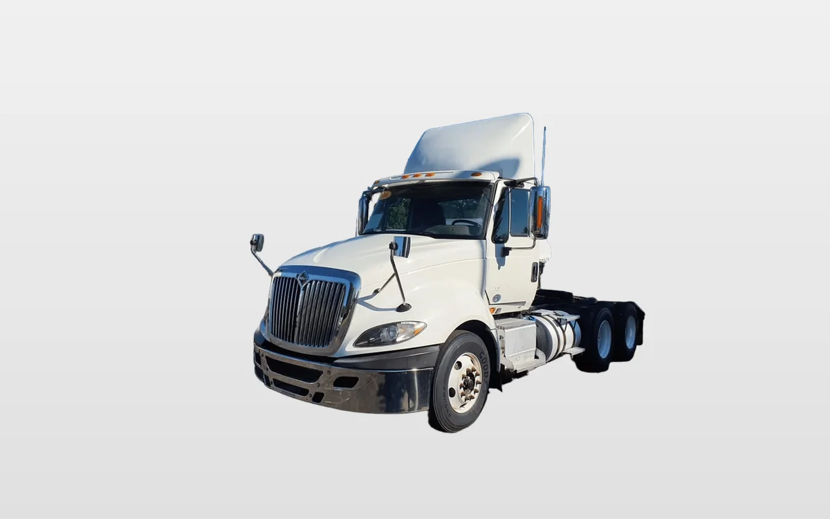 2016 International - image 1