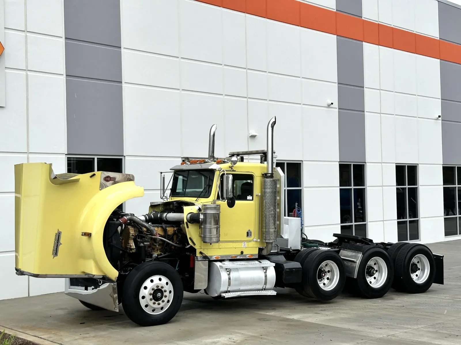 2006 Kenworth W900 in Greer, SC — photo 10