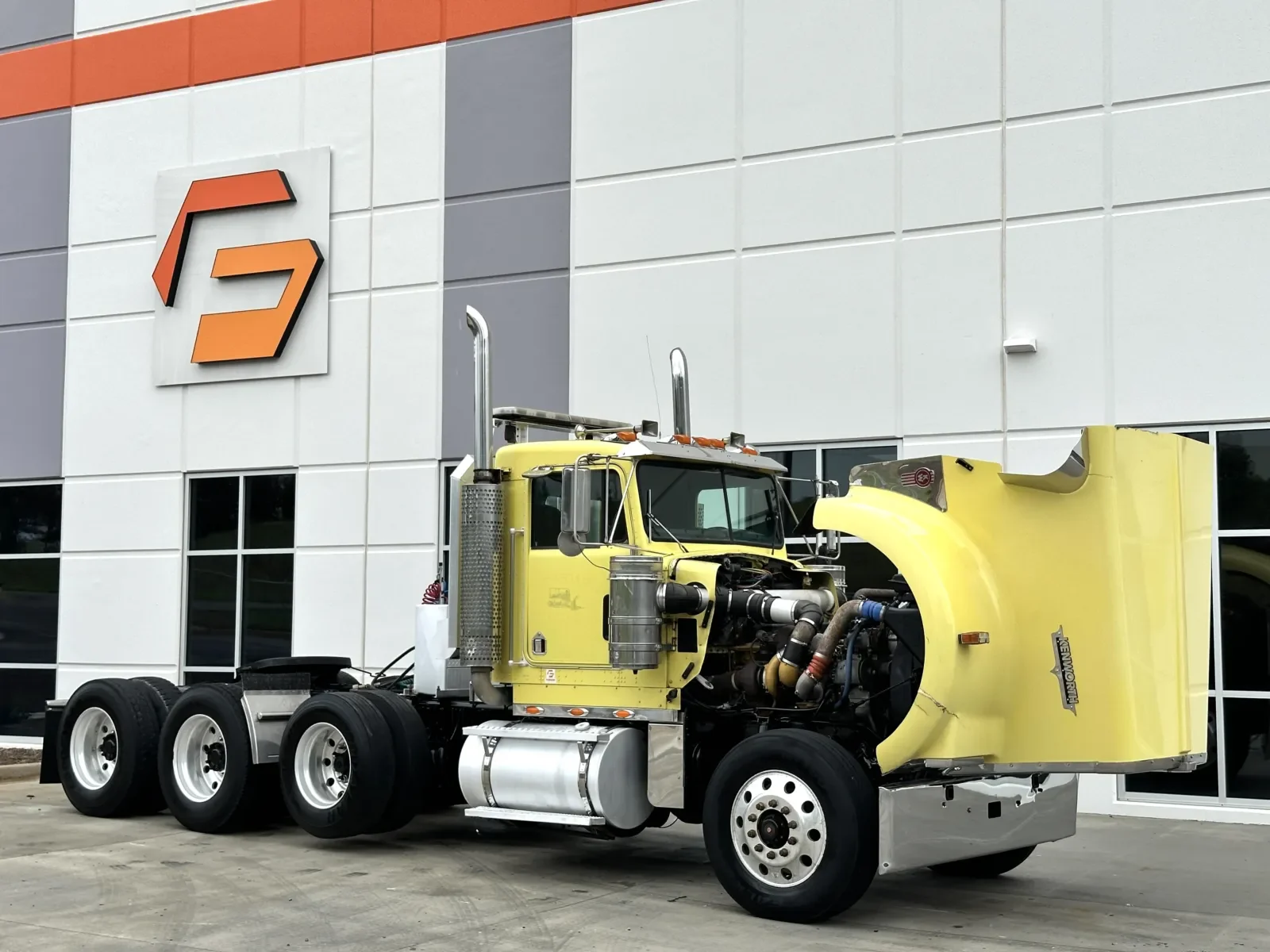 2006 Kenworth W900 in Greer, SC — photo 9