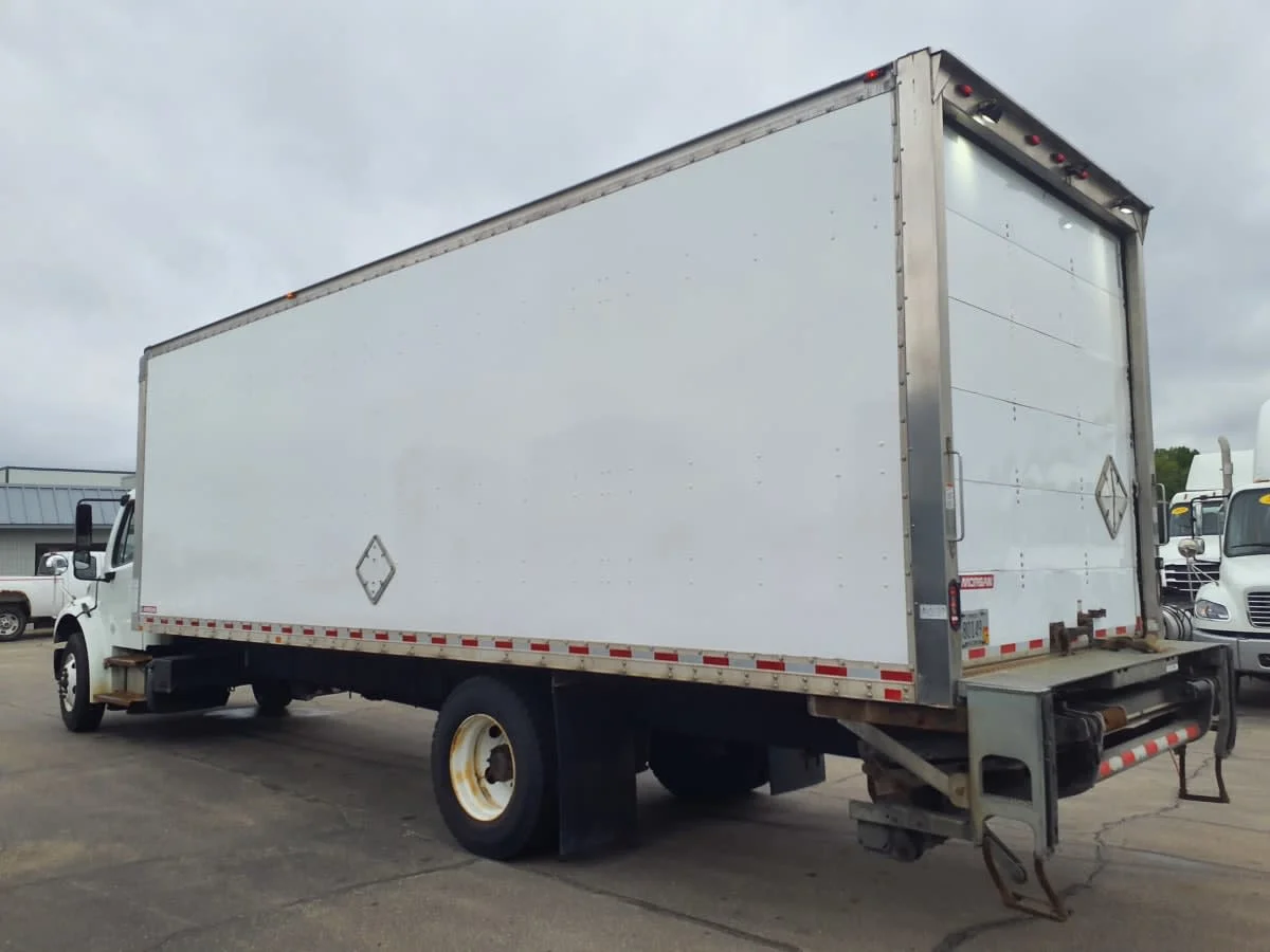 2019 Freightliner M2 106 in Oak Creek, WI — photo 6