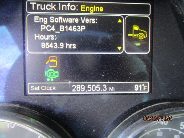 2019 Peterbilt 567 in Butler, PA — photo 12