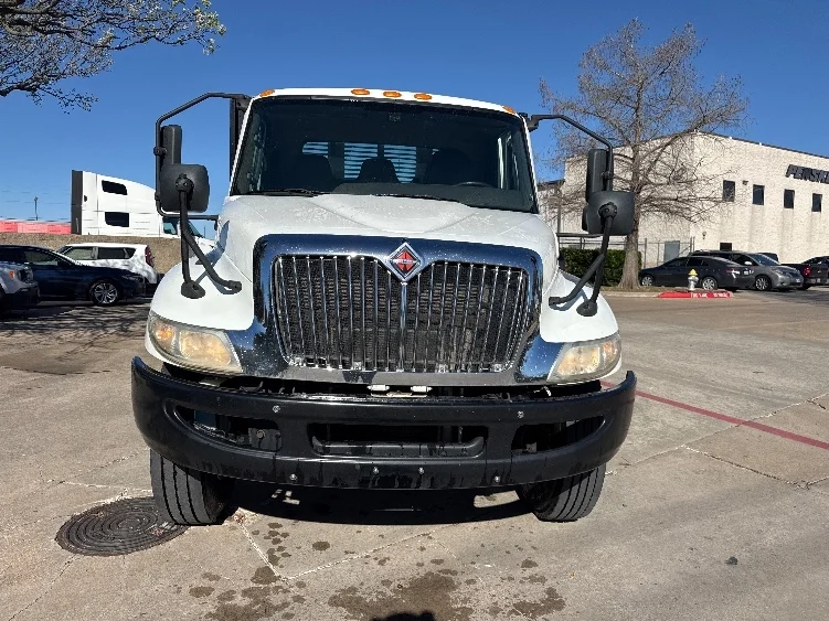 2021 International MV in Dallas, TX — photo 2