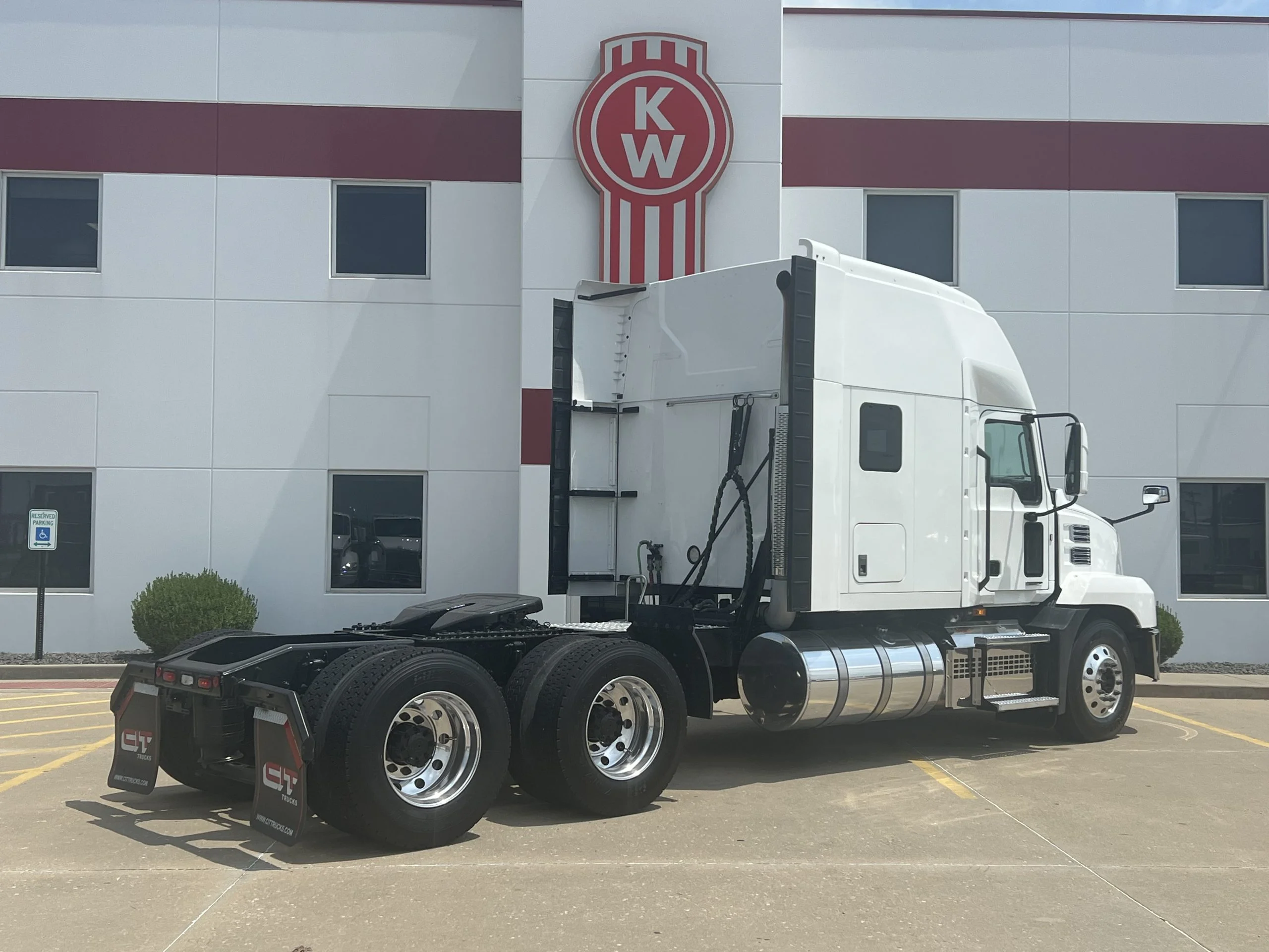 2023 Mack Anthem in Troy, IL — photo 5