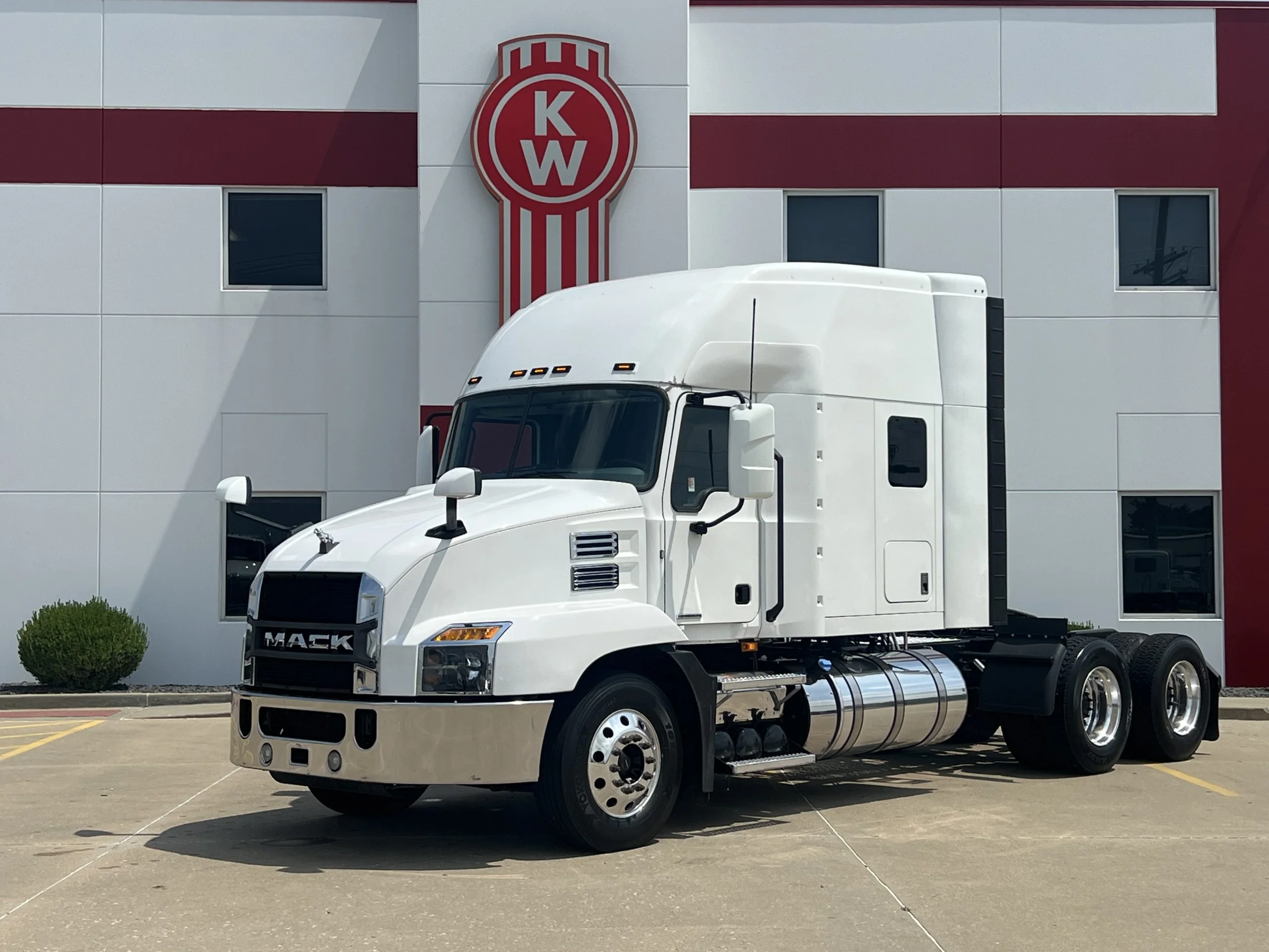 2023 Mack Anthem in Troy, IL