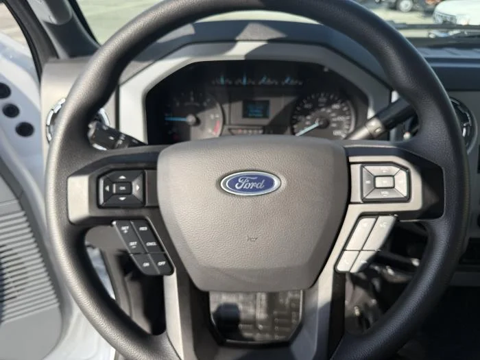 2027 Ford F-650 — photo 20