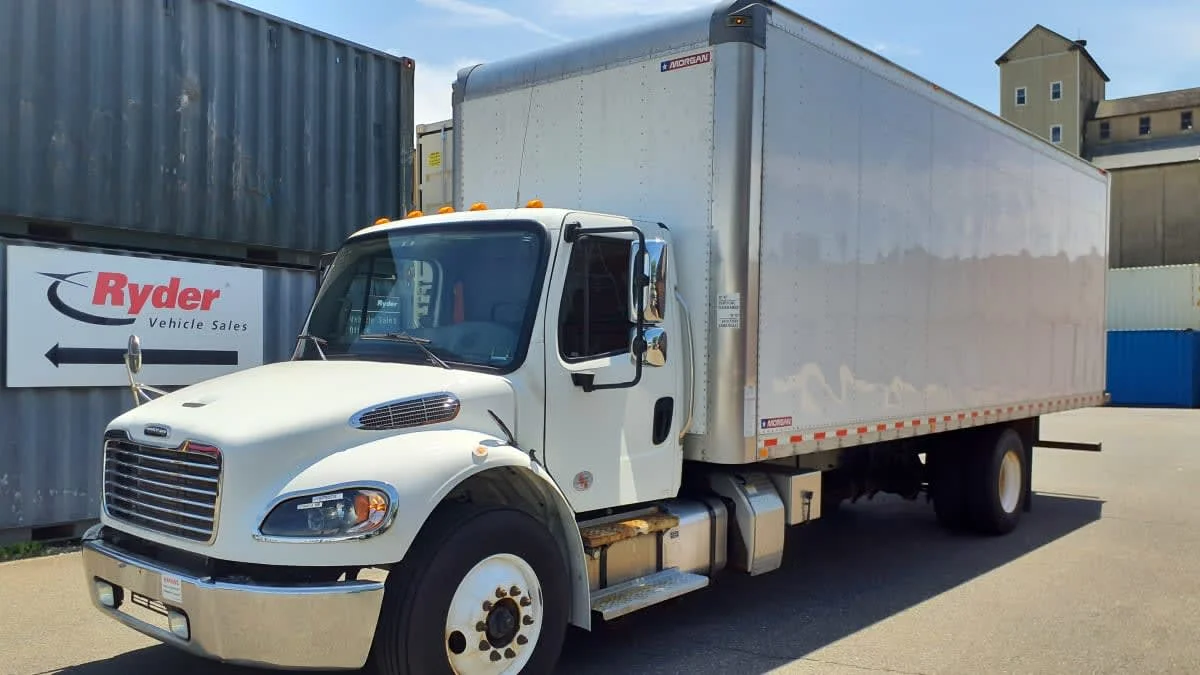 2023 Freightliner M2 106