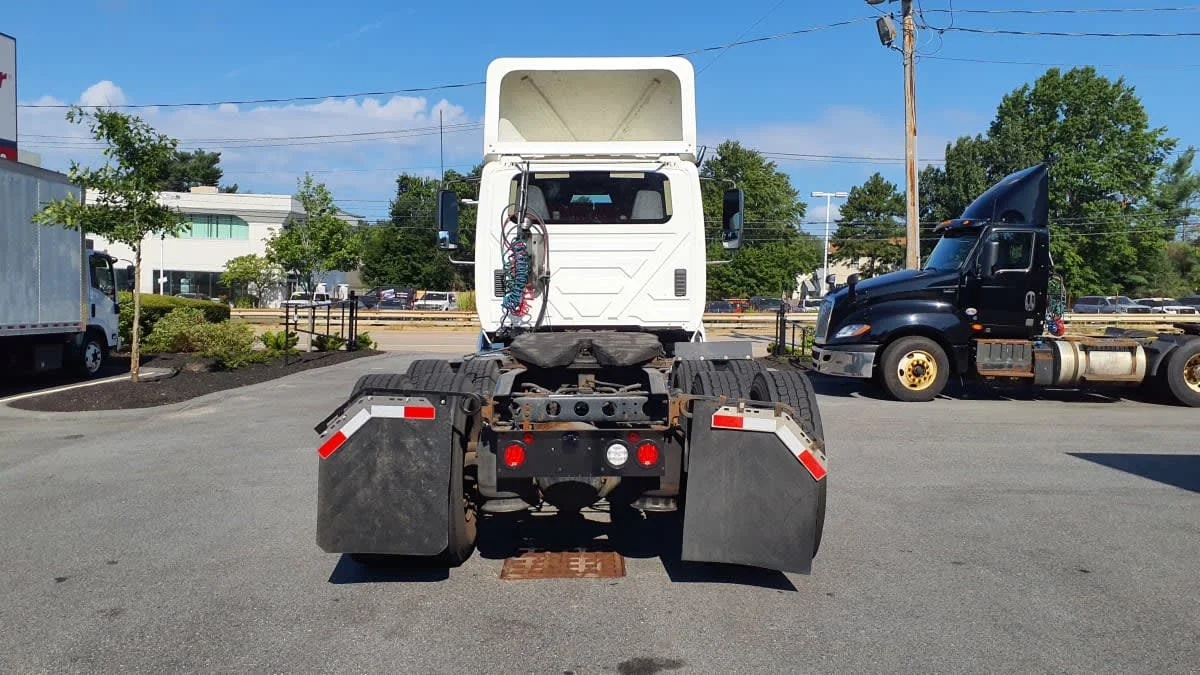 2016 International ProStar in Norwood, MA — photo 5