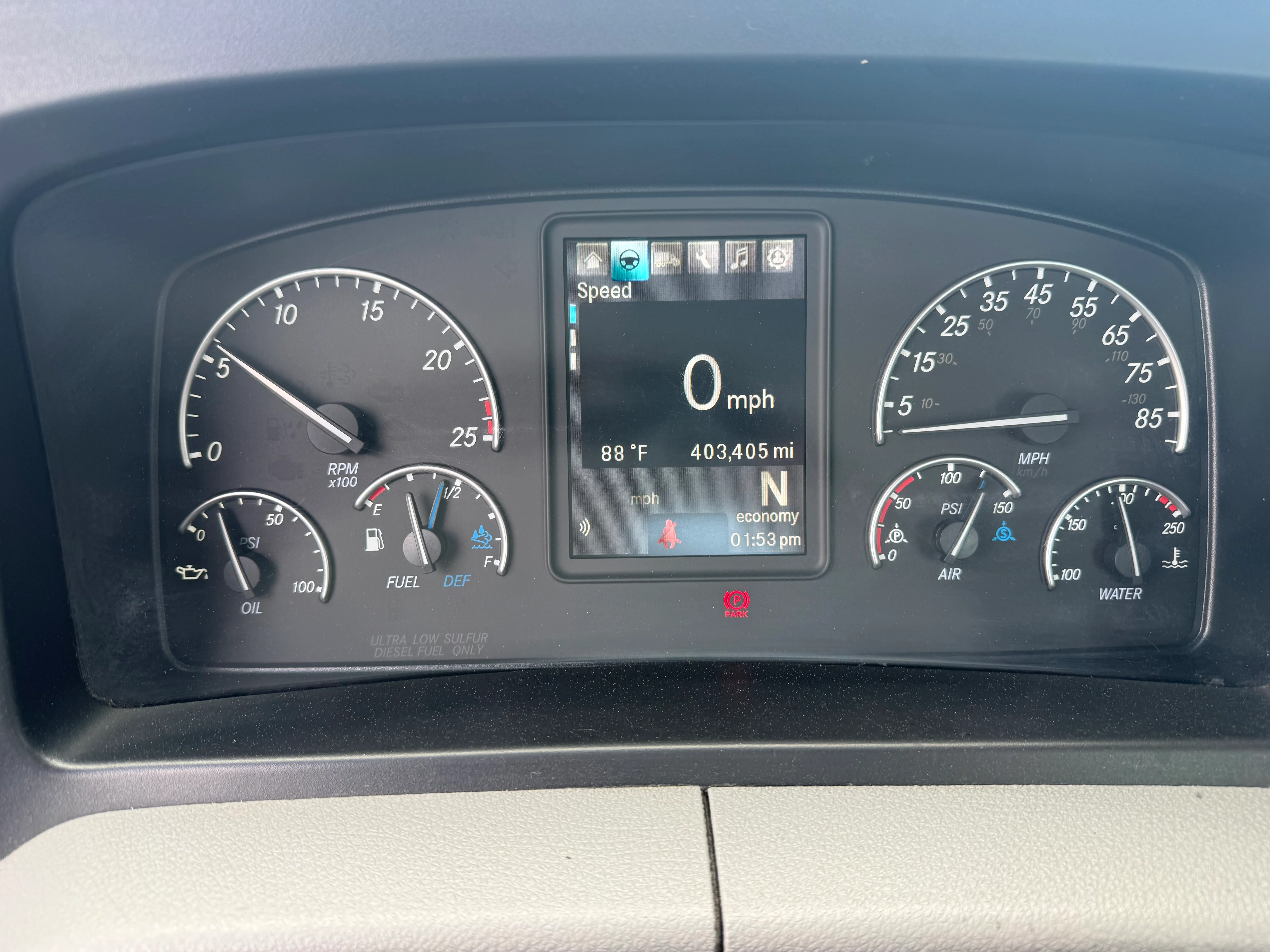 2021 Freightliner Cascadia - image 10