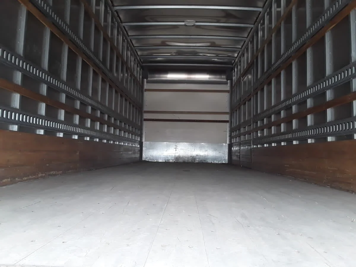 2020 Kenworth K270 in Bolingbrook, IL — photo 8