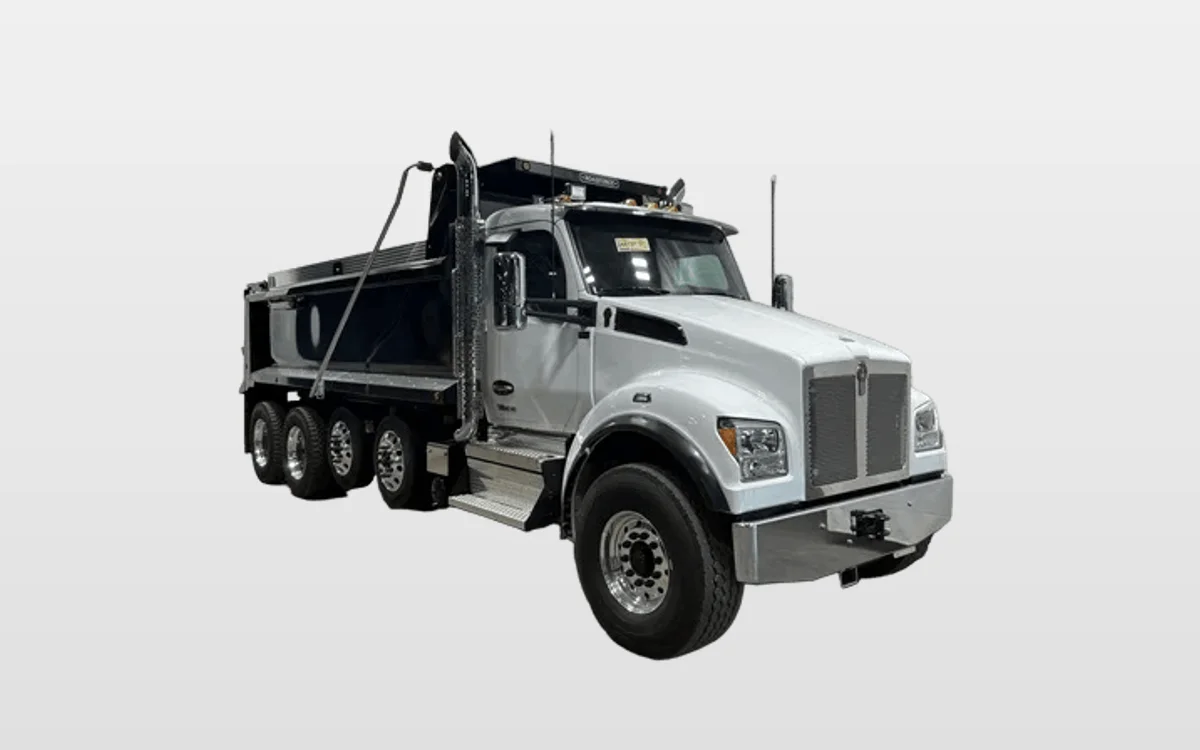 2027 Kenworth T880 - image 1