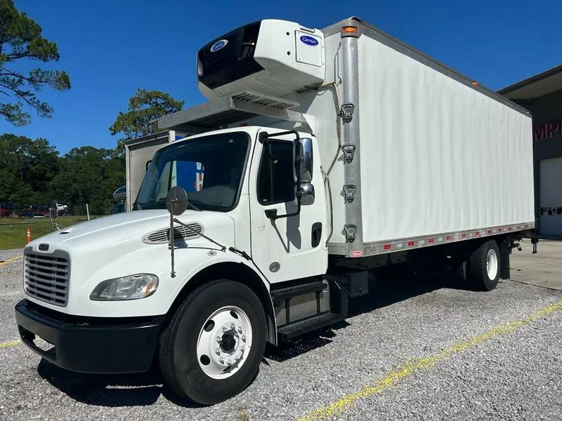 2019 Freightliner M2 106