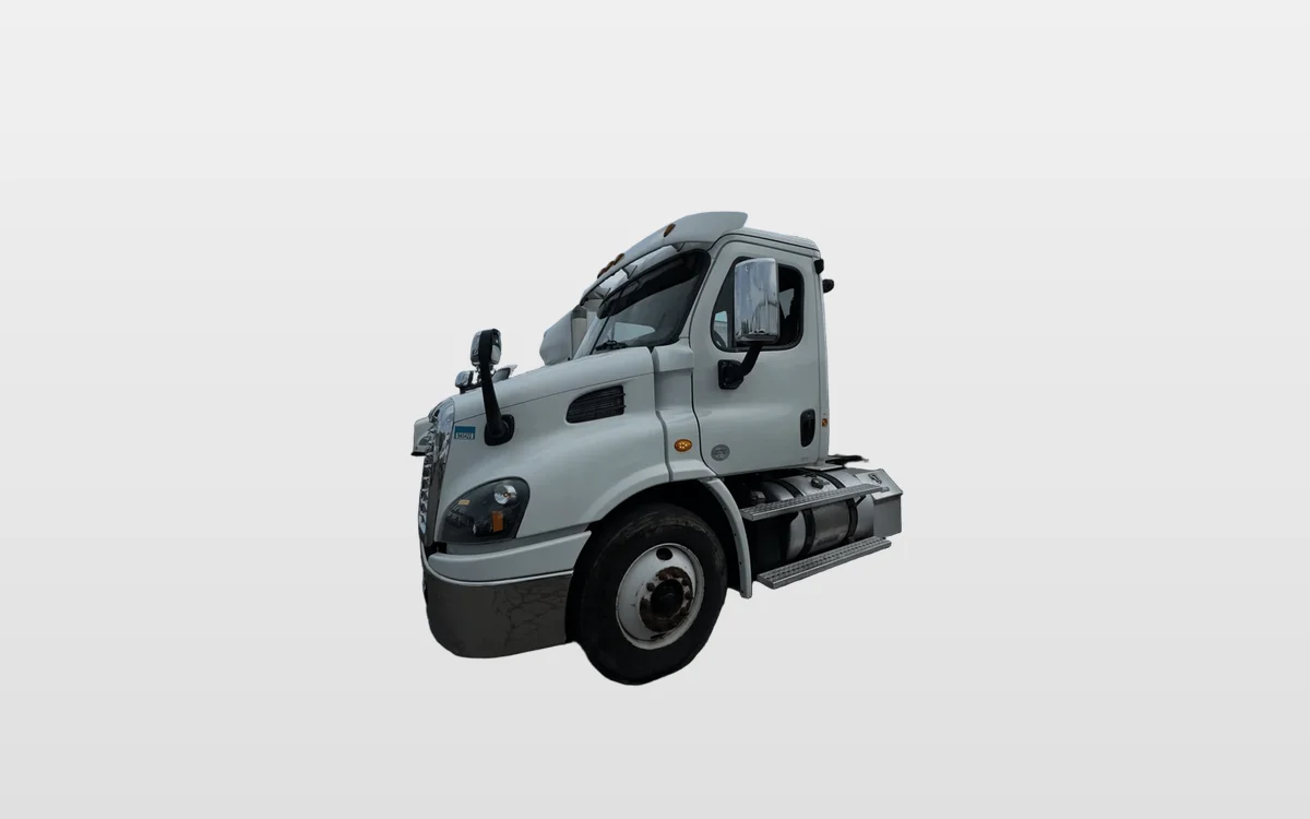 2017 Freightliner - image 1