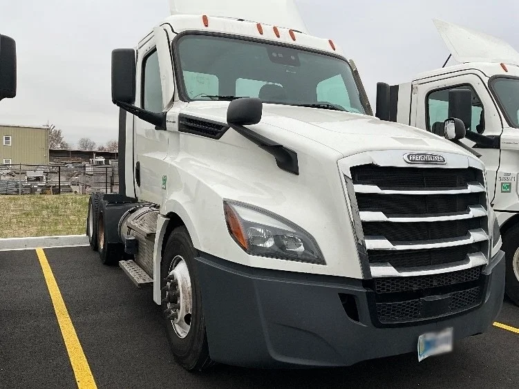 2020 Freightliner Cascadia in Gaylord, MI