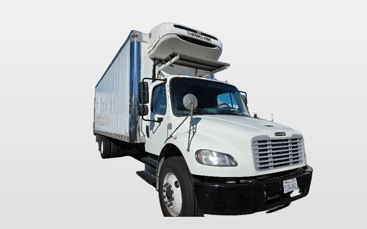 2019 Freightliner M2 106 - image 1