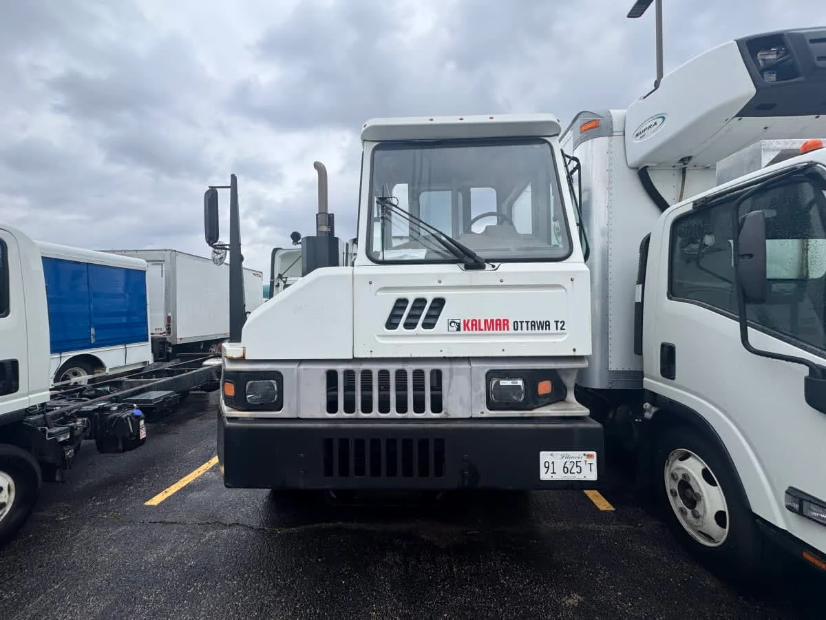 2017 Ottawa T2 in Bolingbrook, IL — photo 2