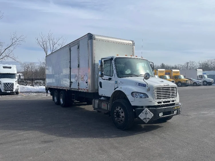 2020 Freightliner M2 106 in Elmsford, NY — photo 3