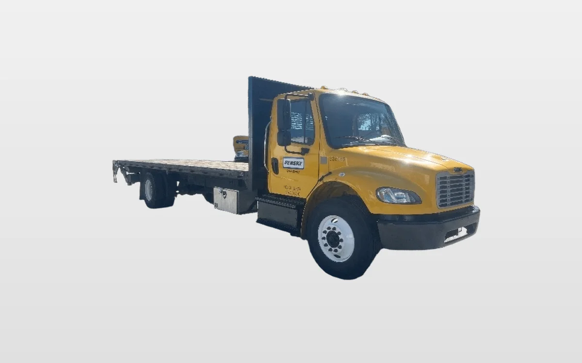 2019 Freightliner M2 106 - image 1