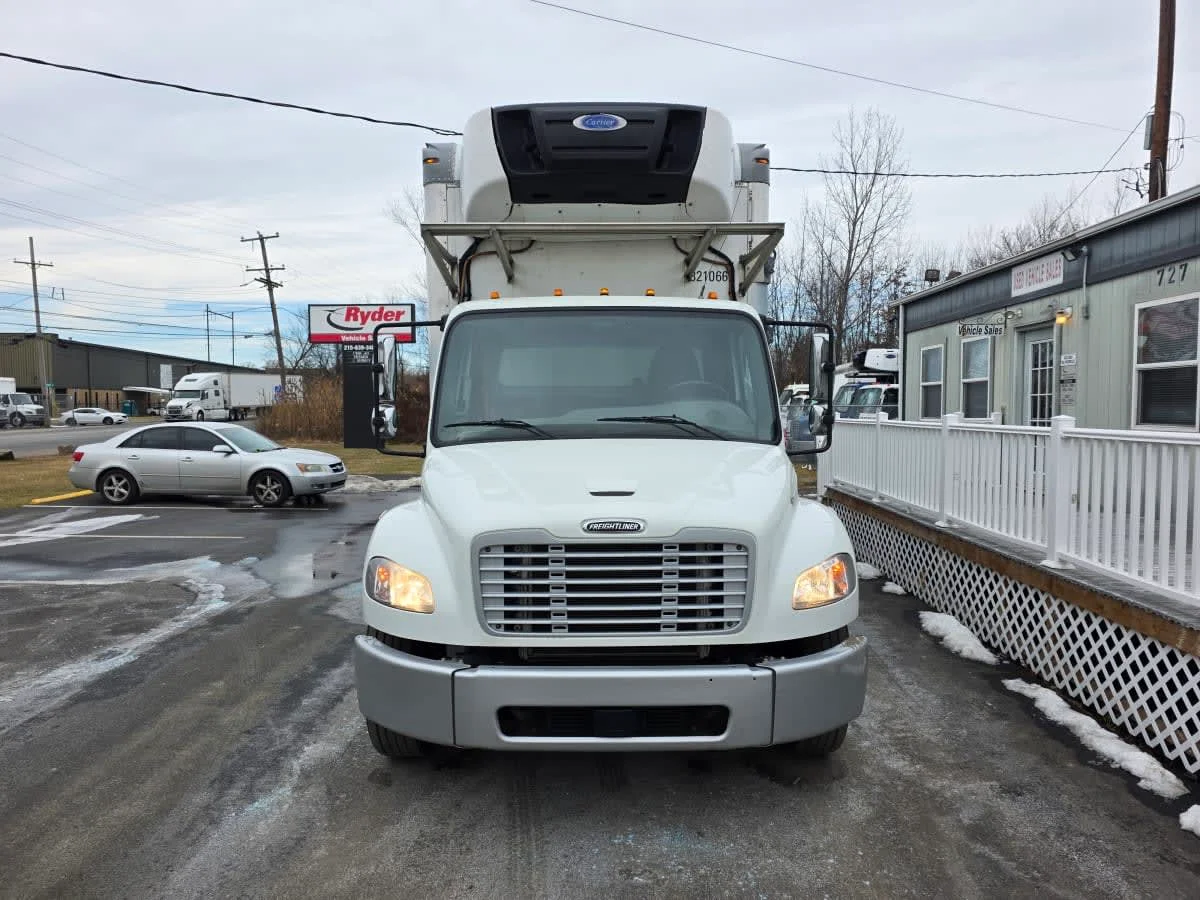 2019 Freightliner M2 106 in Bensalem, PA — photo 2