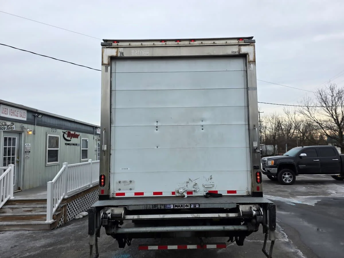 2019 Freightliner M2 106 in Bensalem, PA — photo 5