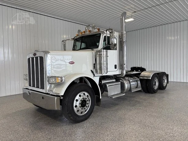 2019 Peterbilt 389