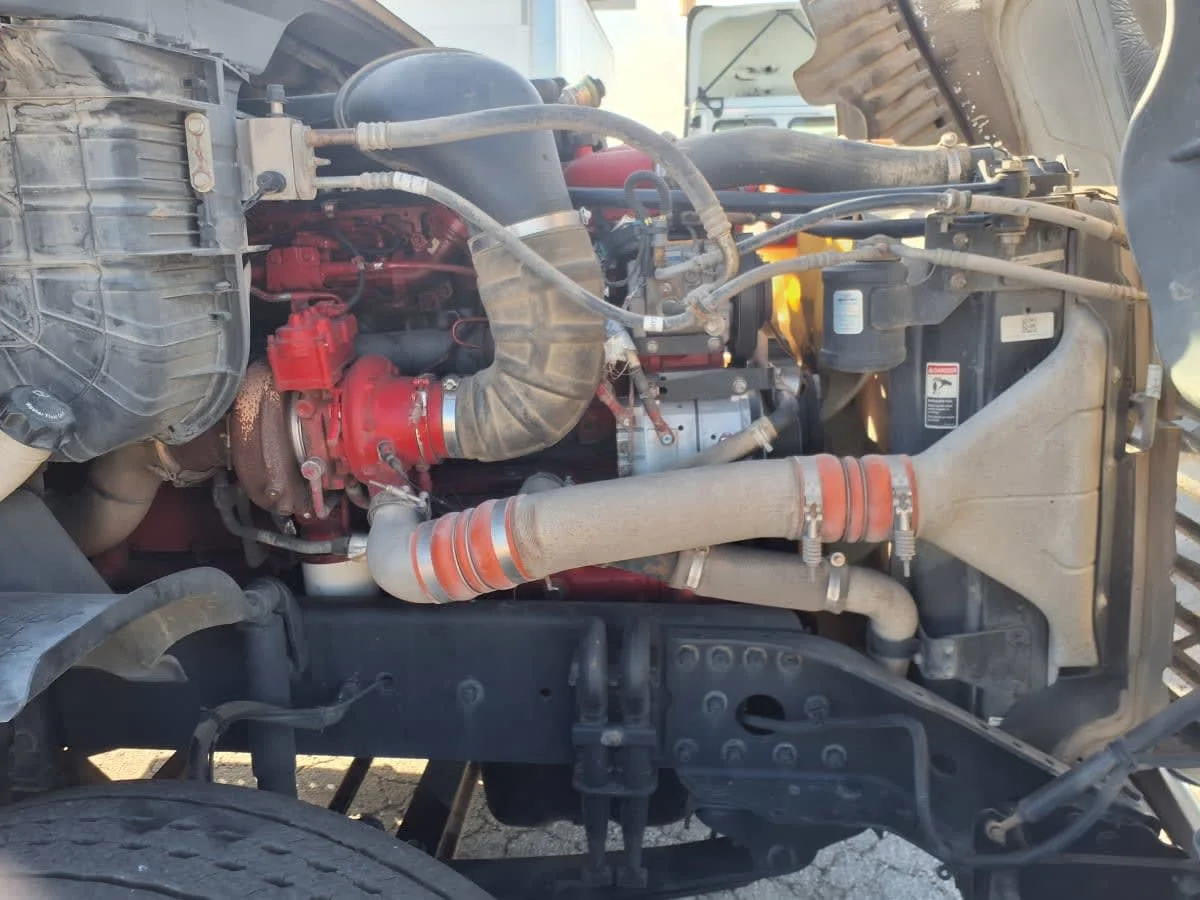 2019 Freightliner Cascadia in Fort Worth, TX — photo 9