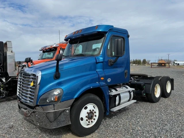 2016 Freightliner Cascadia