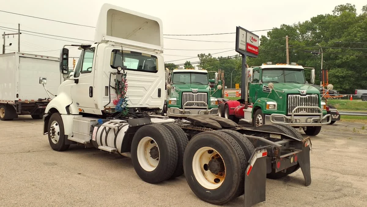 2016 International ProStar in Warwick, RI — photo 6
