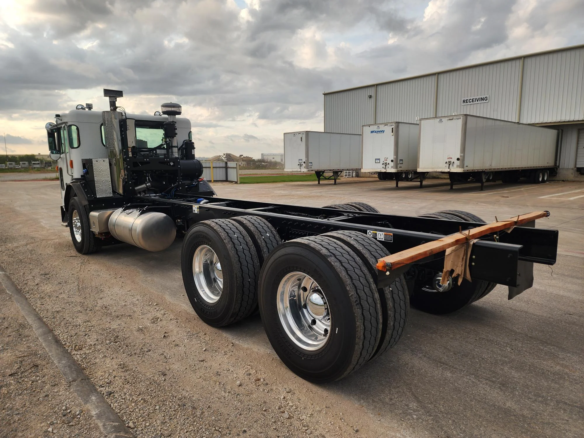 2026 Peterbilt 520 in Louisville, KY — photo 5