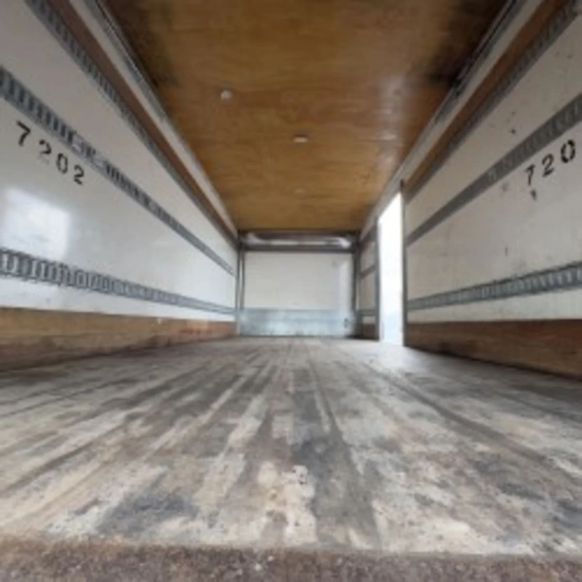 2020 International MV - image 8