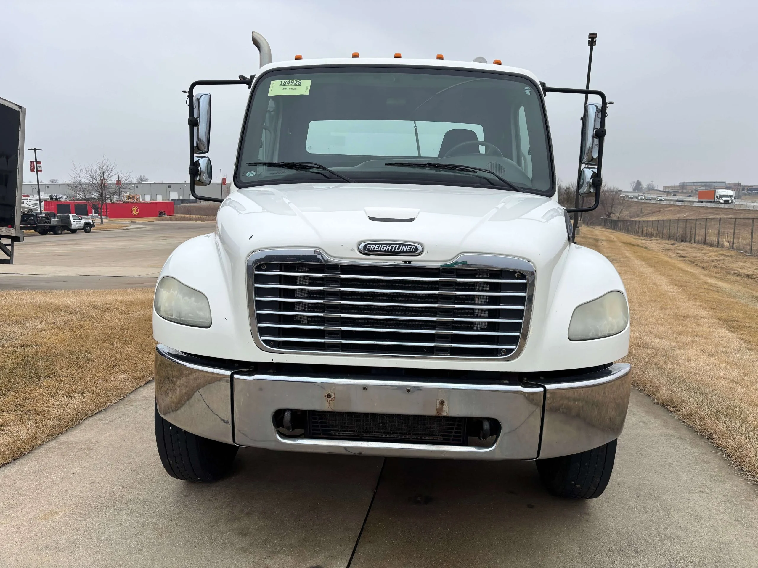 2005 Freightliner M2 106 in Cedar Rapids, IA — photo 2
