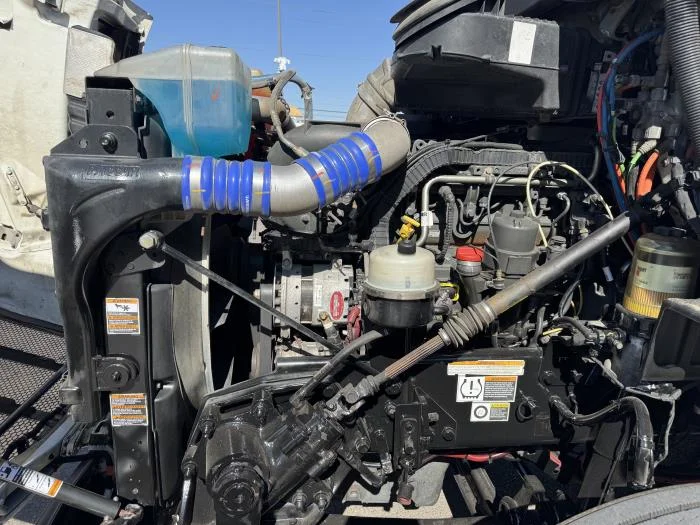 2021 Peterbilt 579 in El Paso, TX — photo 15