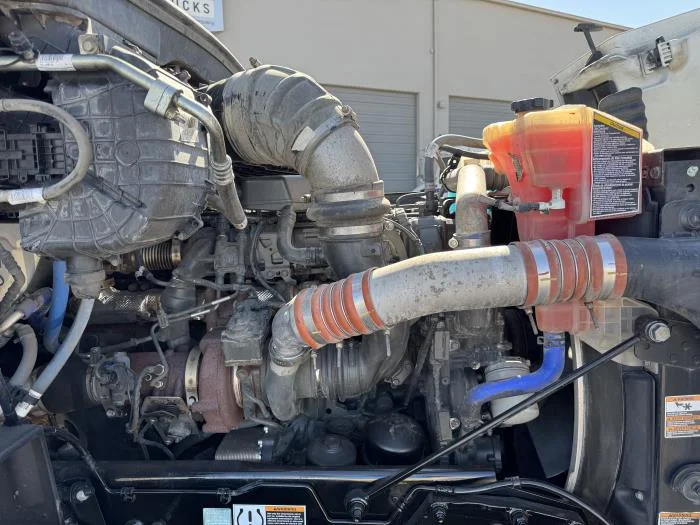 2021 Peterbilt 579 in El Paso, TX — photo 17