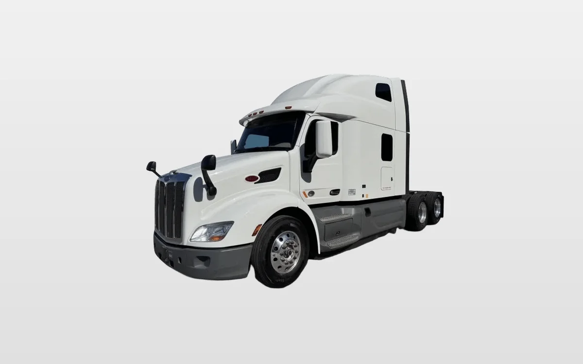 2021 Peterbilt 579 - image 1