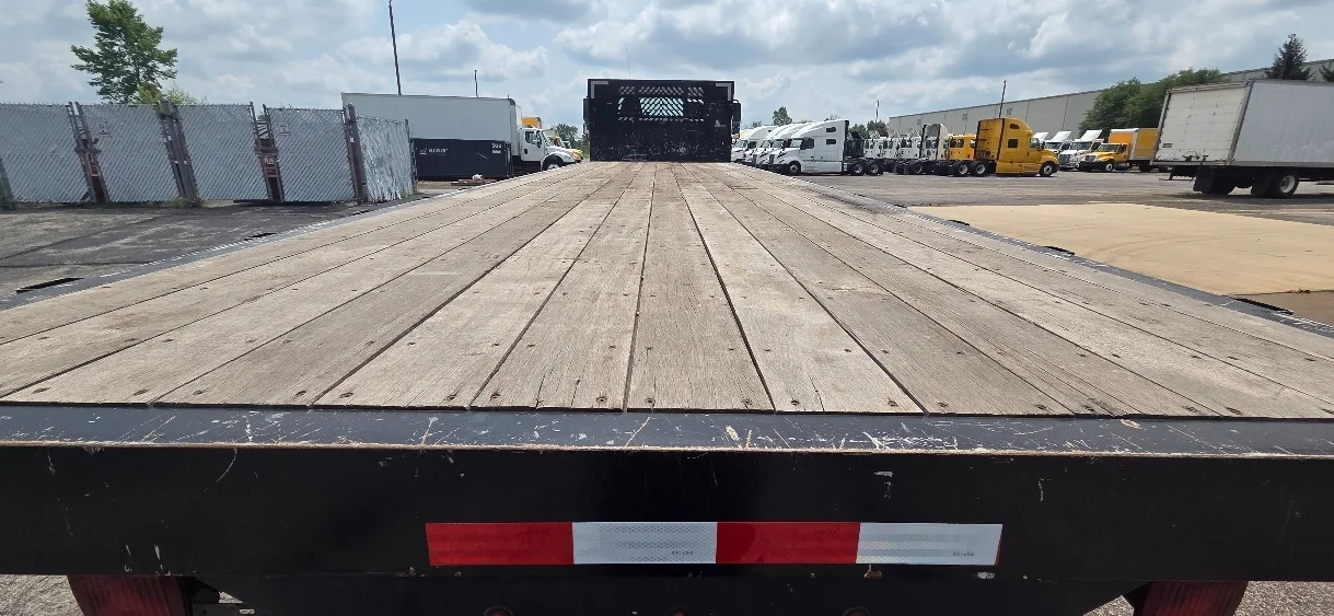 2019 Freightliner eM2 in Middlefield, OH — photo 8
