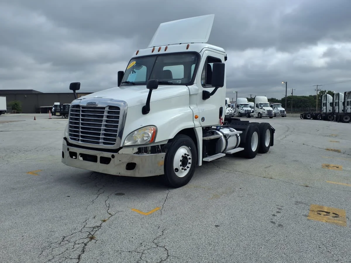 2019 Freightliner Cascadia in Fort Worth, TX
