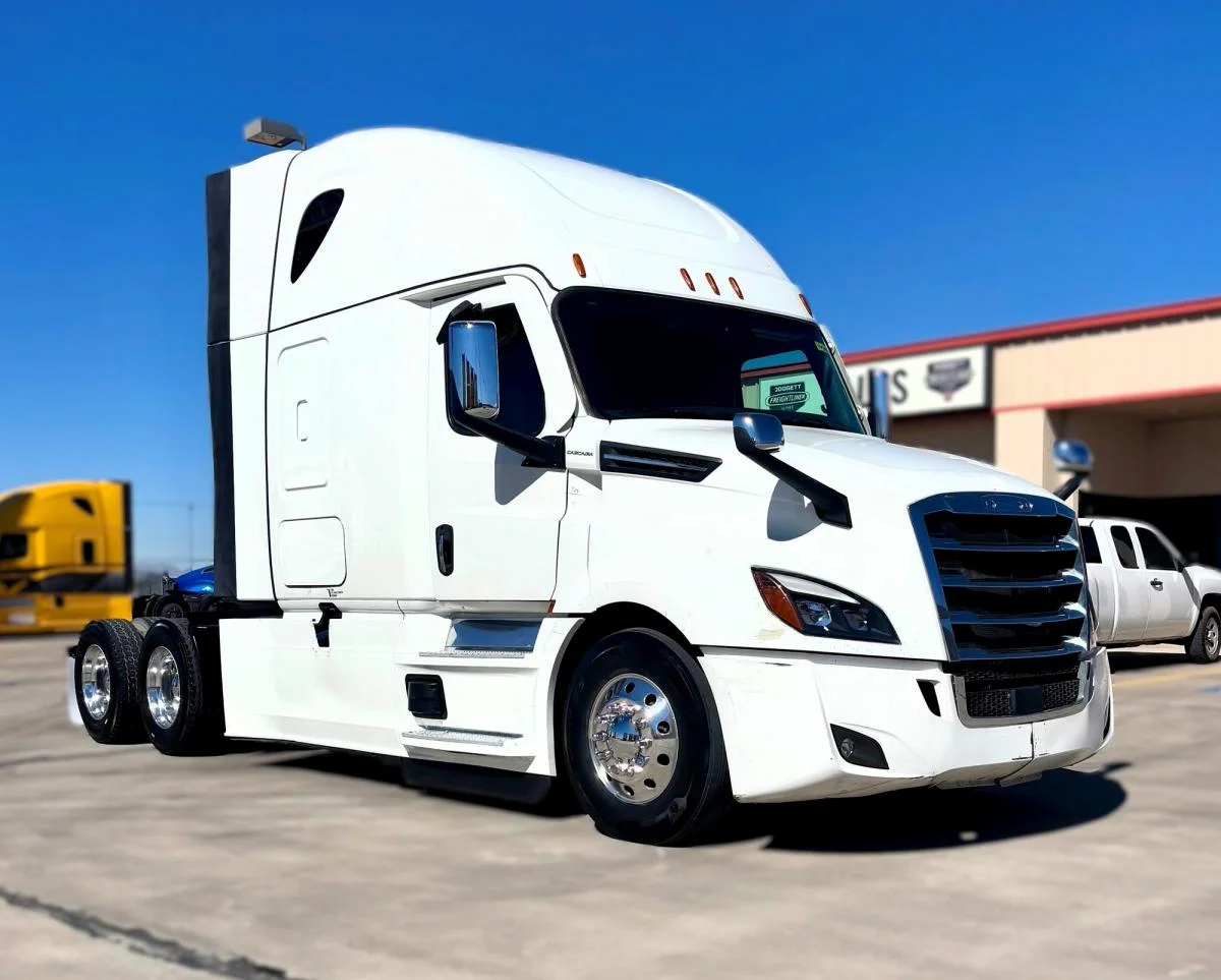 2022 Freightliner Cascadia