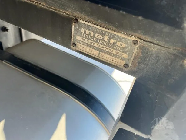 2011 International 4300 - image 22