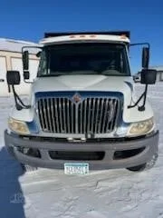 2011 International 4300 in MN — photo 2