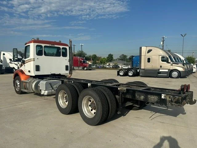 2018 Peterbilt 579 — photo 3