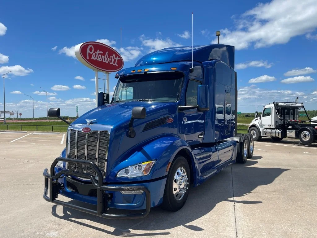 2022 Peterbilt 579 in Springfield, MO