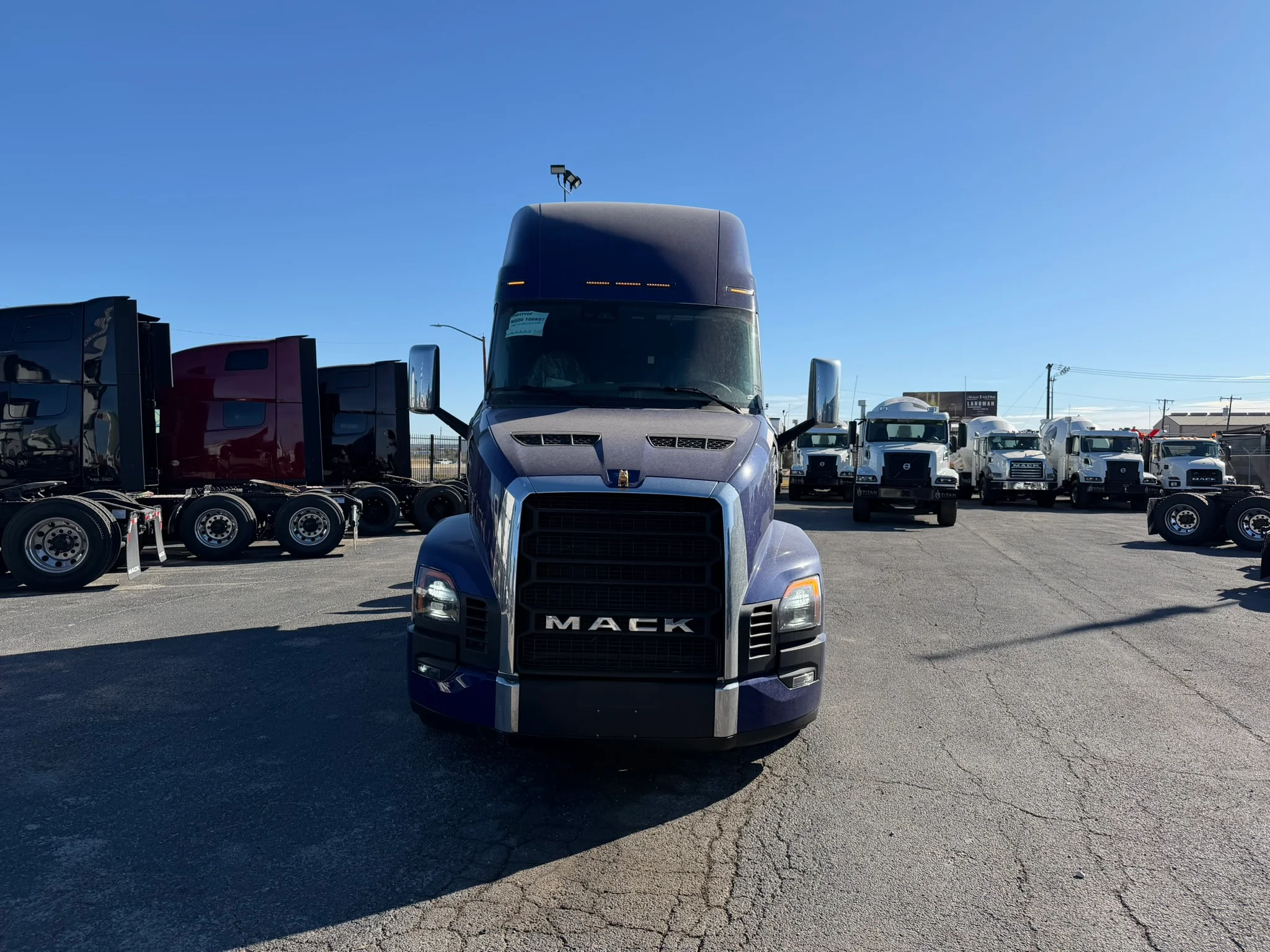2026 Mack Pinnacle in Fort Worth, TX — photo 2
