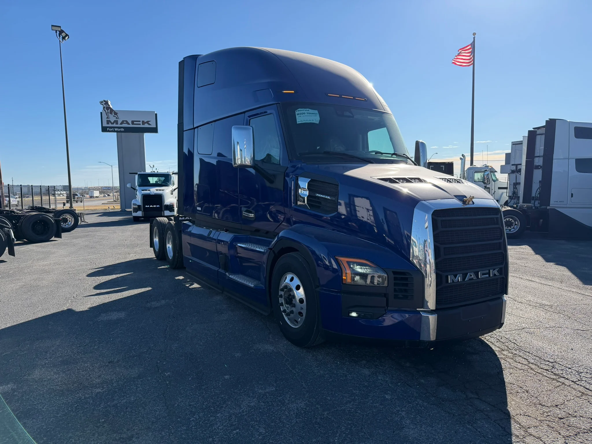 2026 Mack Pinnacle in Fort Worth, TX — photo 3