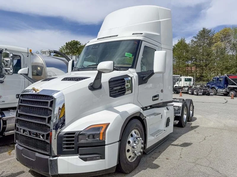 2026 Mack Pioneer - image 3