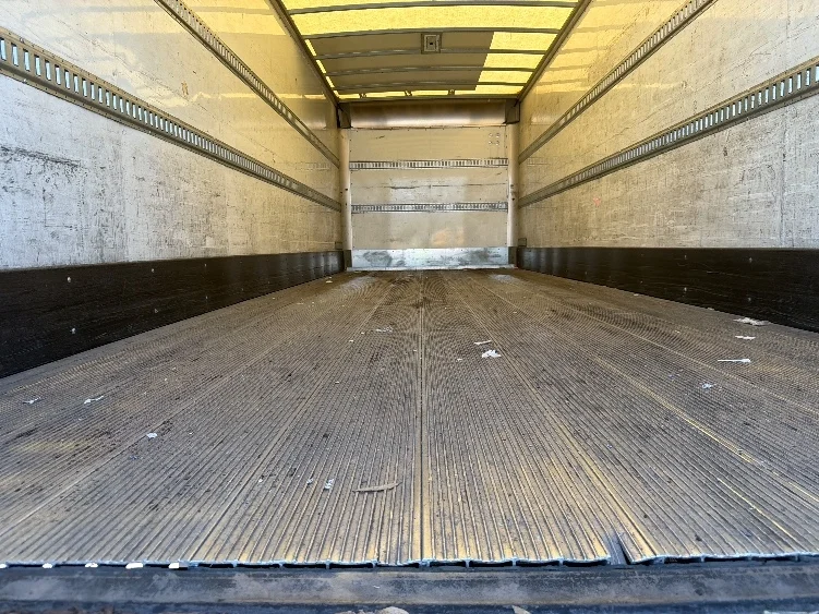2020 Hino 338 in Fontana, CA — photo 10