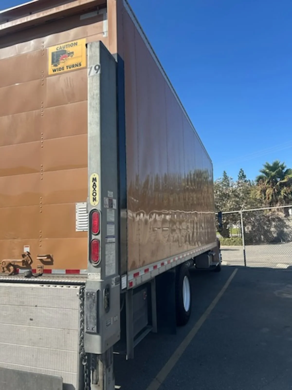 2021 Freightliner M2 106 in Pomona, CA — photo 4
