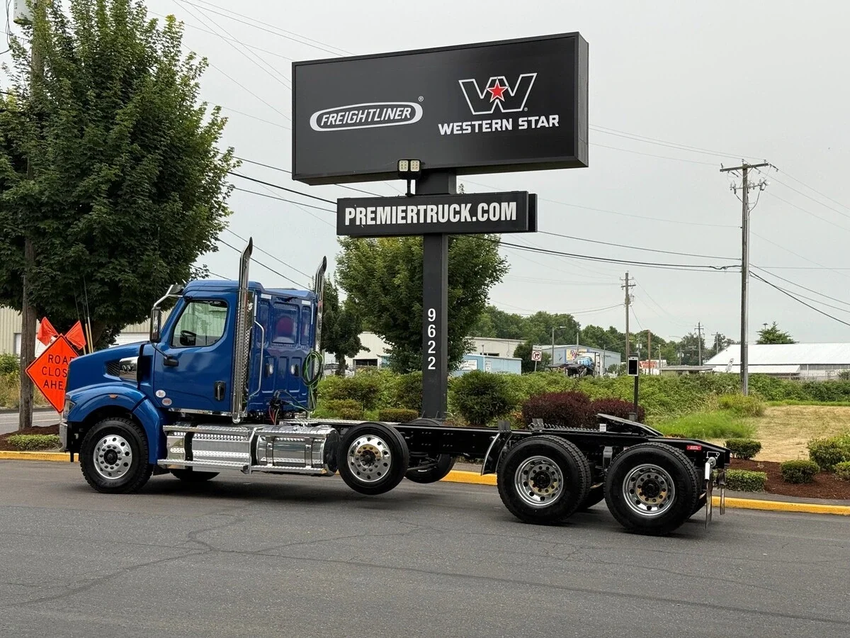 2027 Western Star 49X — photo 8
