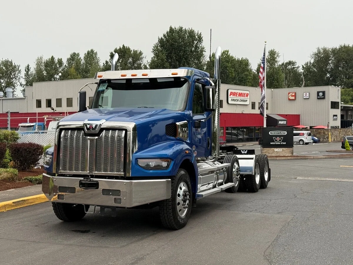 2027 Western Star 49X — photo 4