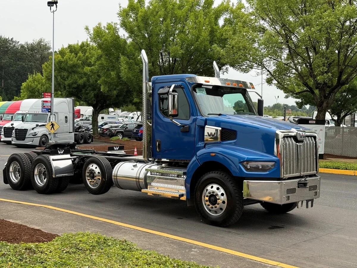 2027 Western Star 49X — photo 5