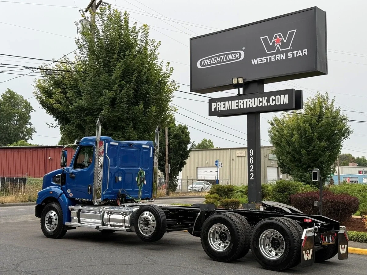 2027 Western Star 49X — photo 7